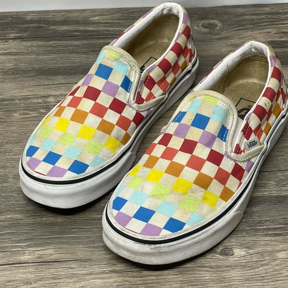 Vans Rainbow Checkerboard Classic Slip-On Sneakers 500714 Canvas Multi 6W